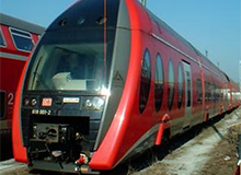 Французская компания “Alstom” продемонстрировала первый из тринадцати поездов TGV